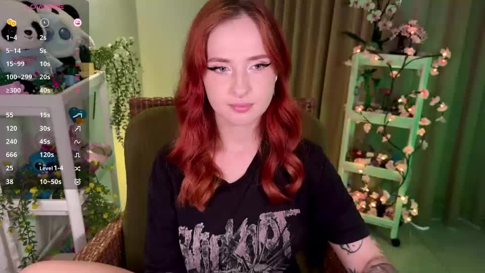 shyfoxxxy Adult Chat August 7, 2026