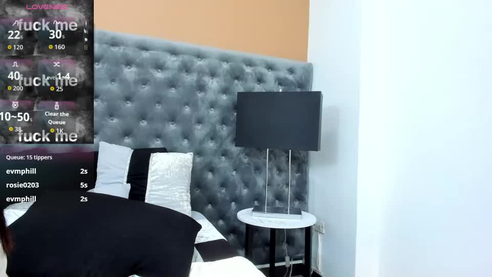 valesantodomingo Adult Chat August 7, 2026