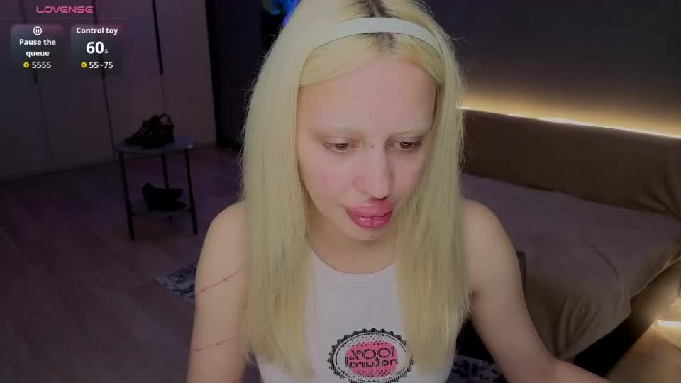 luna_beverly Adult Chat August 7, 2026