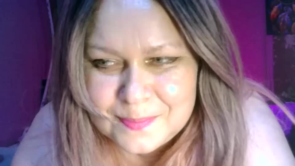 charleekendall Adult Chat August 7, 2026