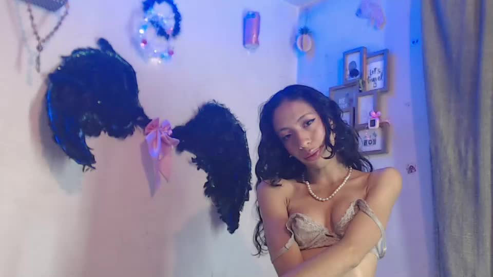 dabria_luxe Adult Chat August 7, 2026
