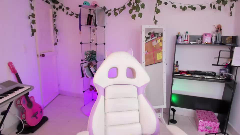 ariarouse Adult Chat August 7, 2026