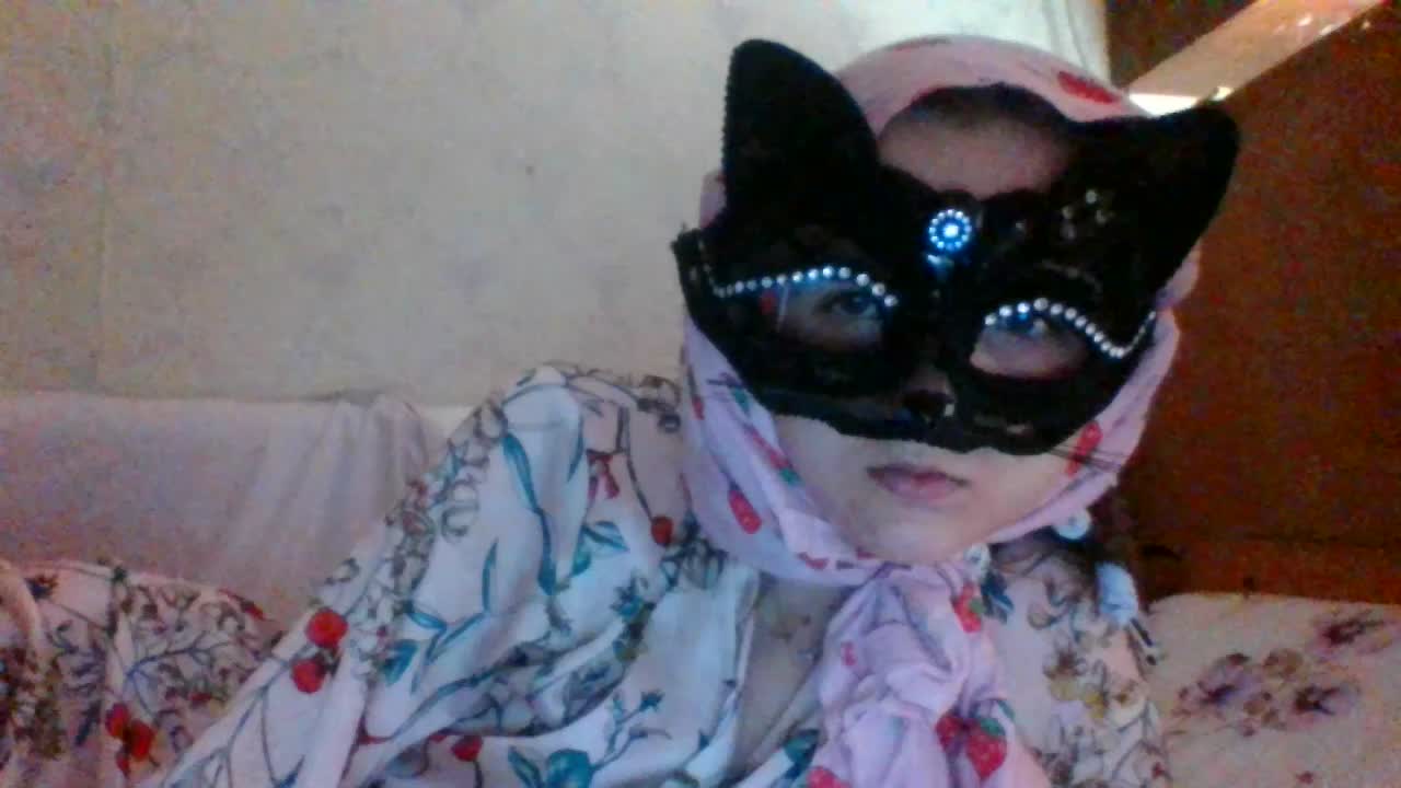 Kitii___ Adult Chat August 7, 2026