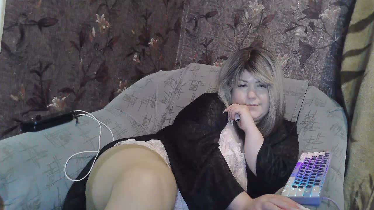 SanLuna Adult Chat August 7, 2026