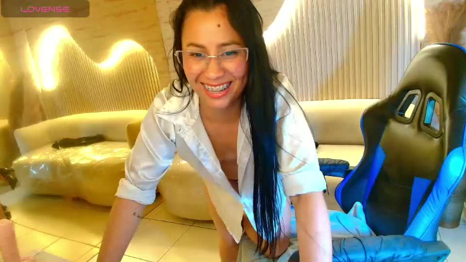 valentina__r_ Adult Chat August 7, 2026