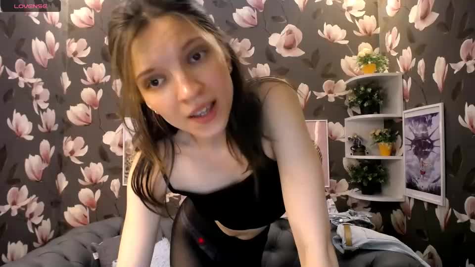 melanie_grant Adult Chat August 7, 2026