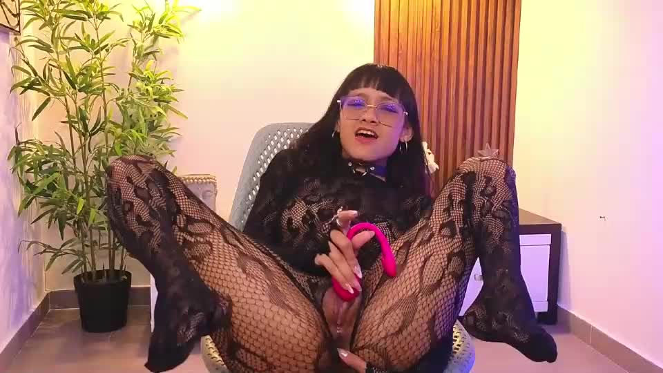 cherry_vixen_ Adult Chat August 7, 2026