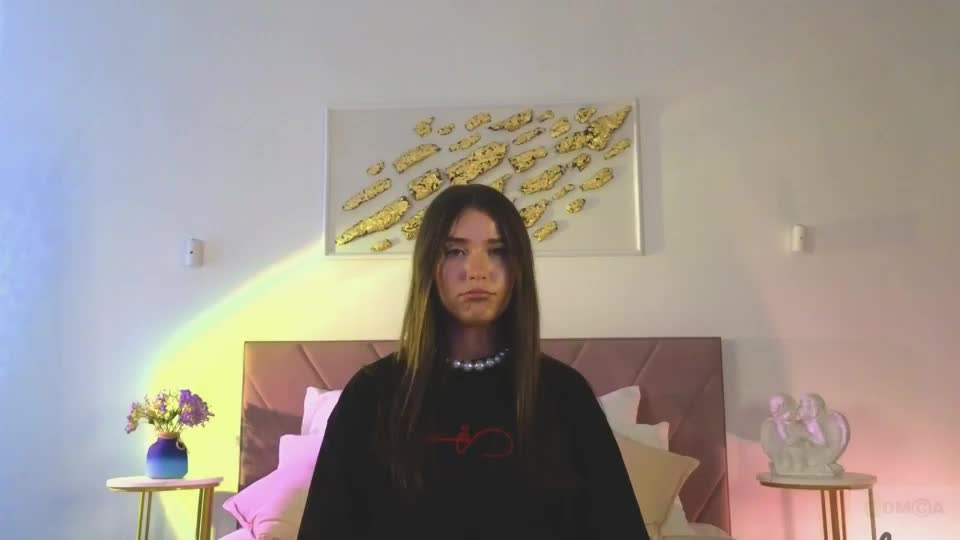 violetta_finch Adult Chat August 7, 2026