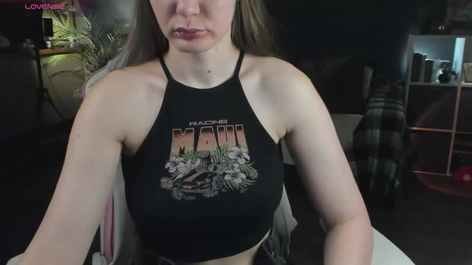 anna_belle3 Adult Chat August 7, 2026