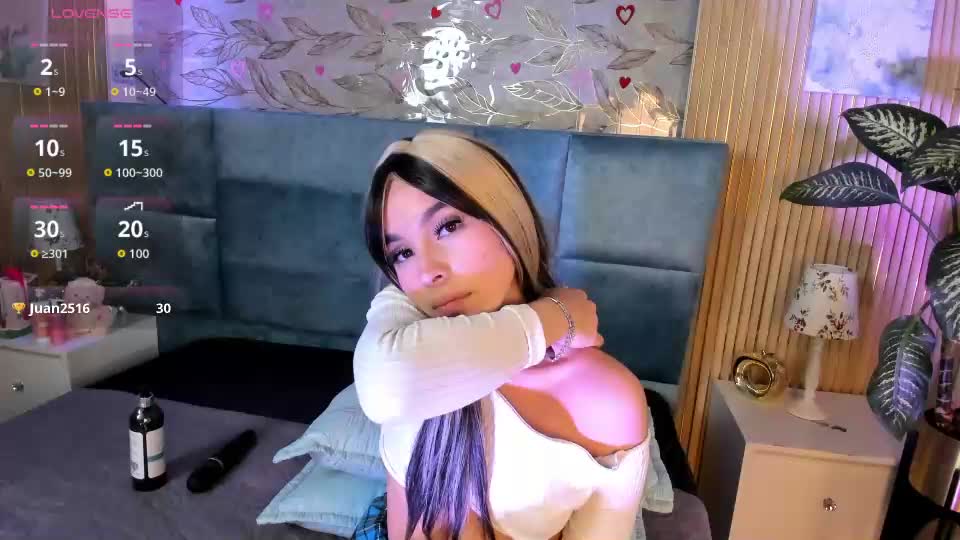 delphine_doll Adult Chat August 8, 2026