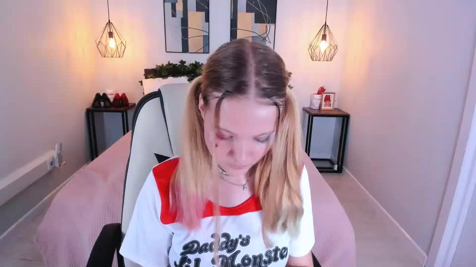 anita_marcelle Adult Chat August 8, 2026