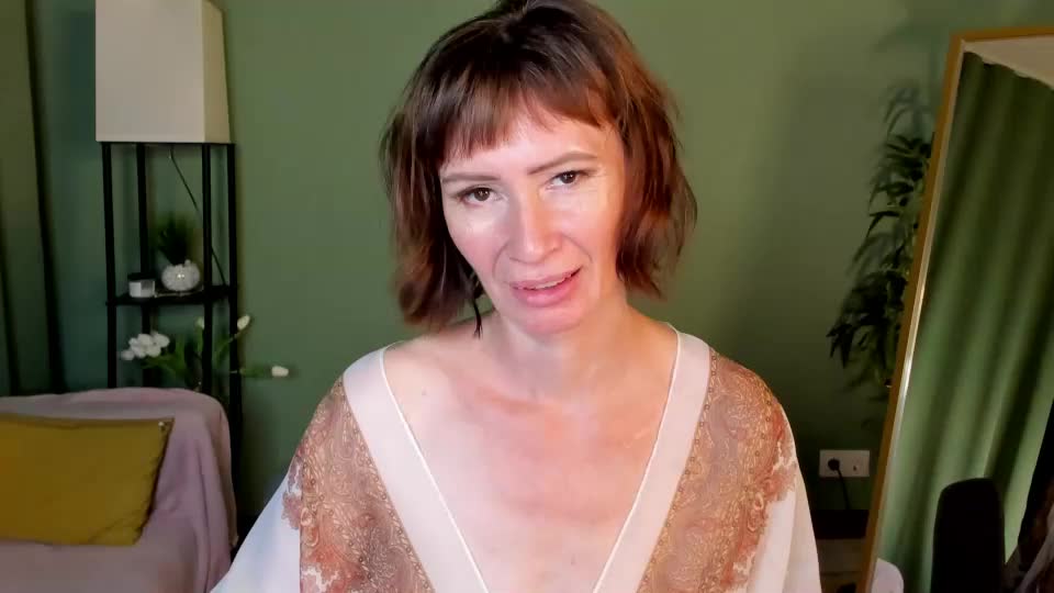 grace_kellyy Adult Chat August 8, 2026