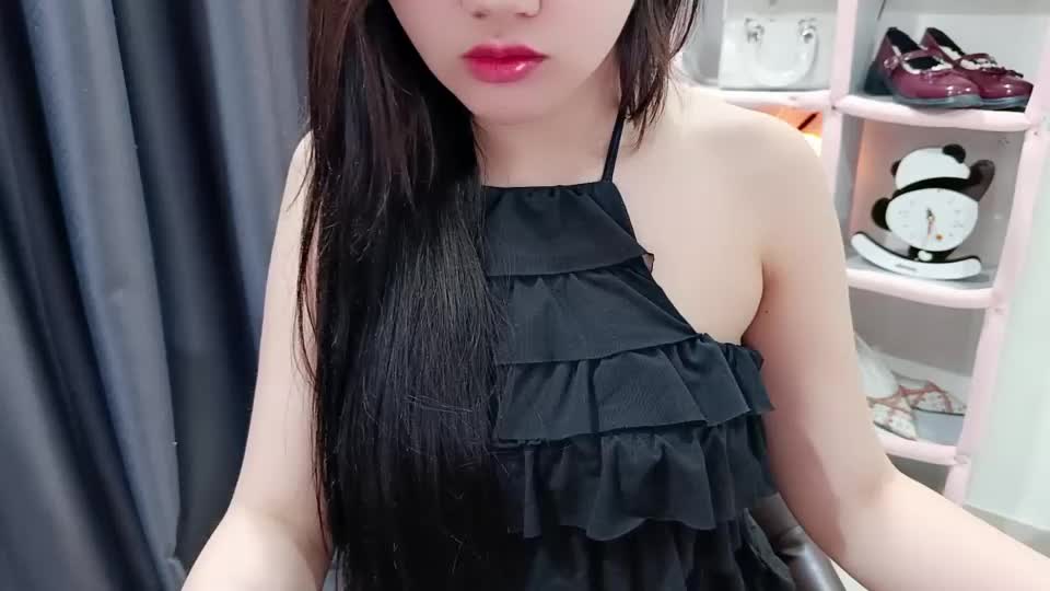 hellokitty_sexy Adult Chat August 7, 2026