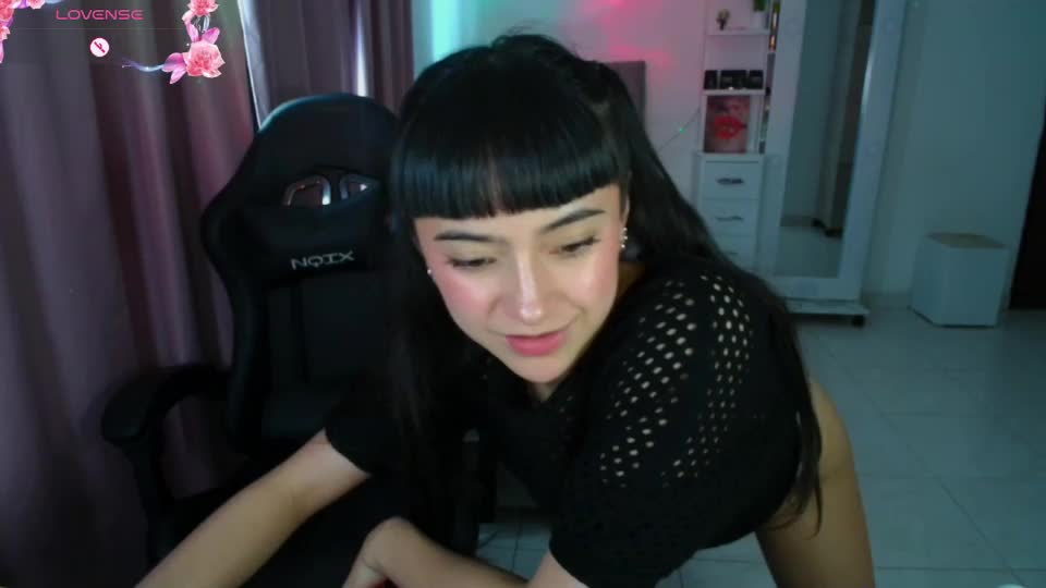 violetta_black483 Adult Chat August 8, 2026