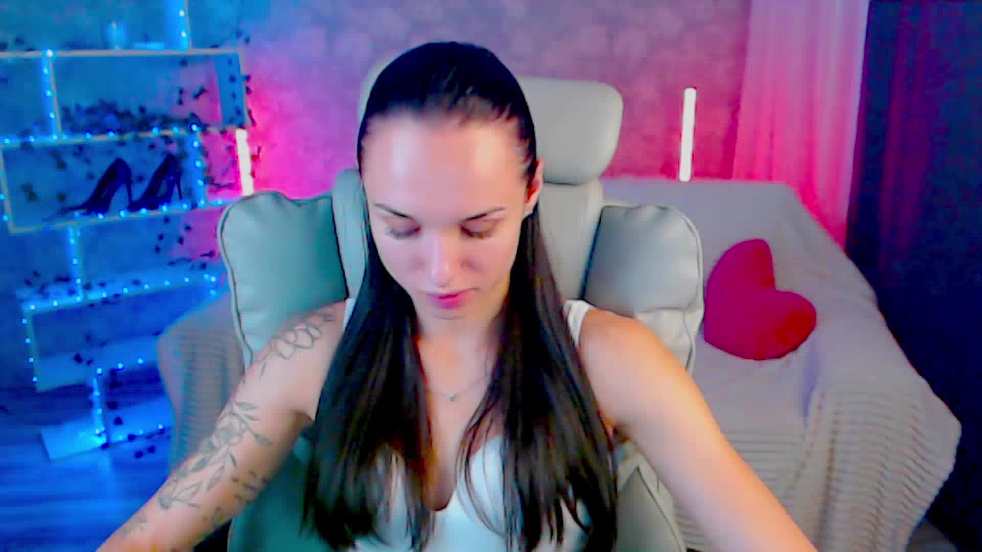 NicoleMerz Adult Chat August 8, 2026