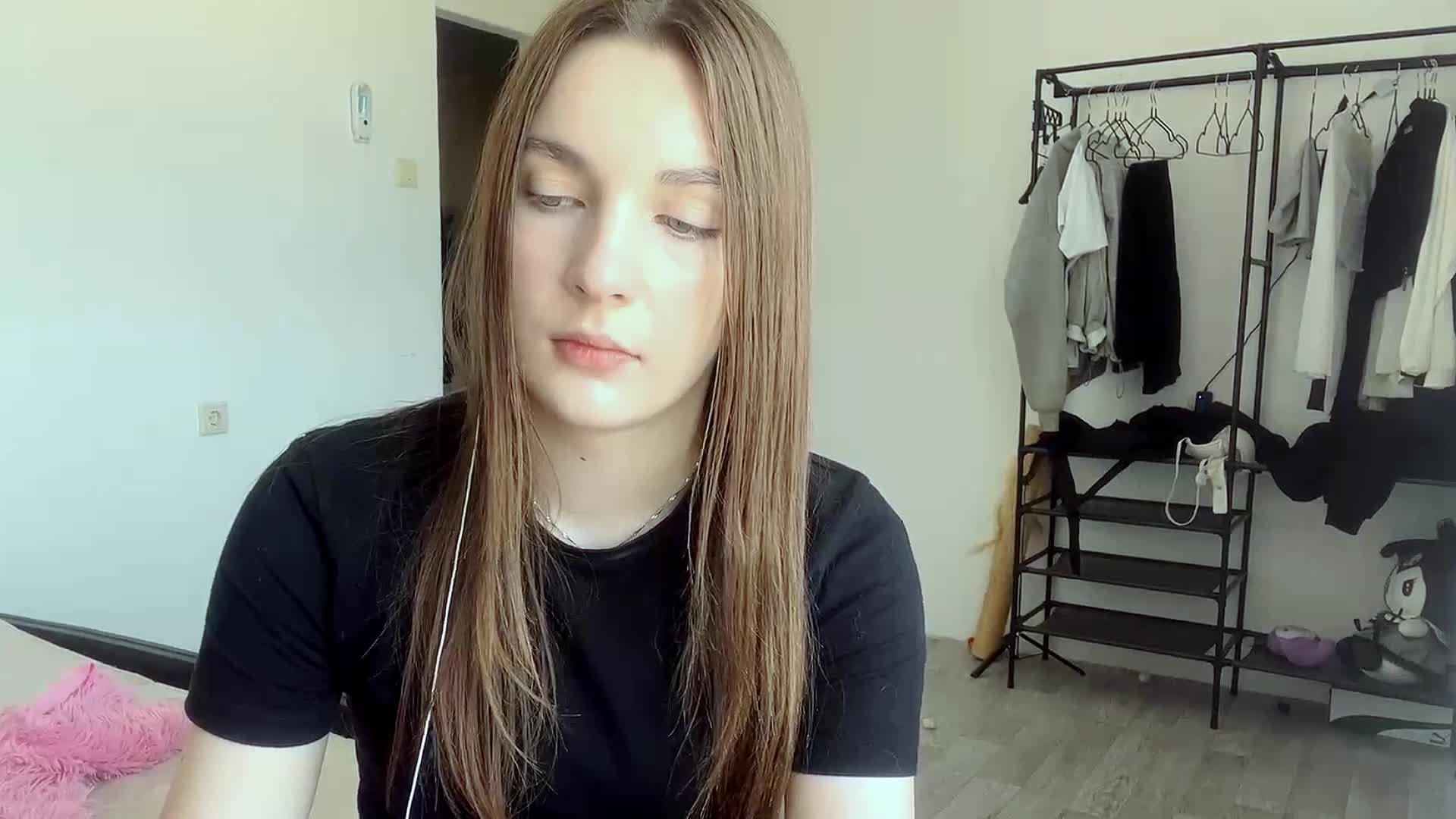 EveliaShimaoka Adult Chat August 8, 2026