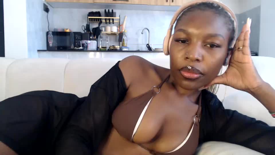 tiana_kay Adult Chat August 8, 2026