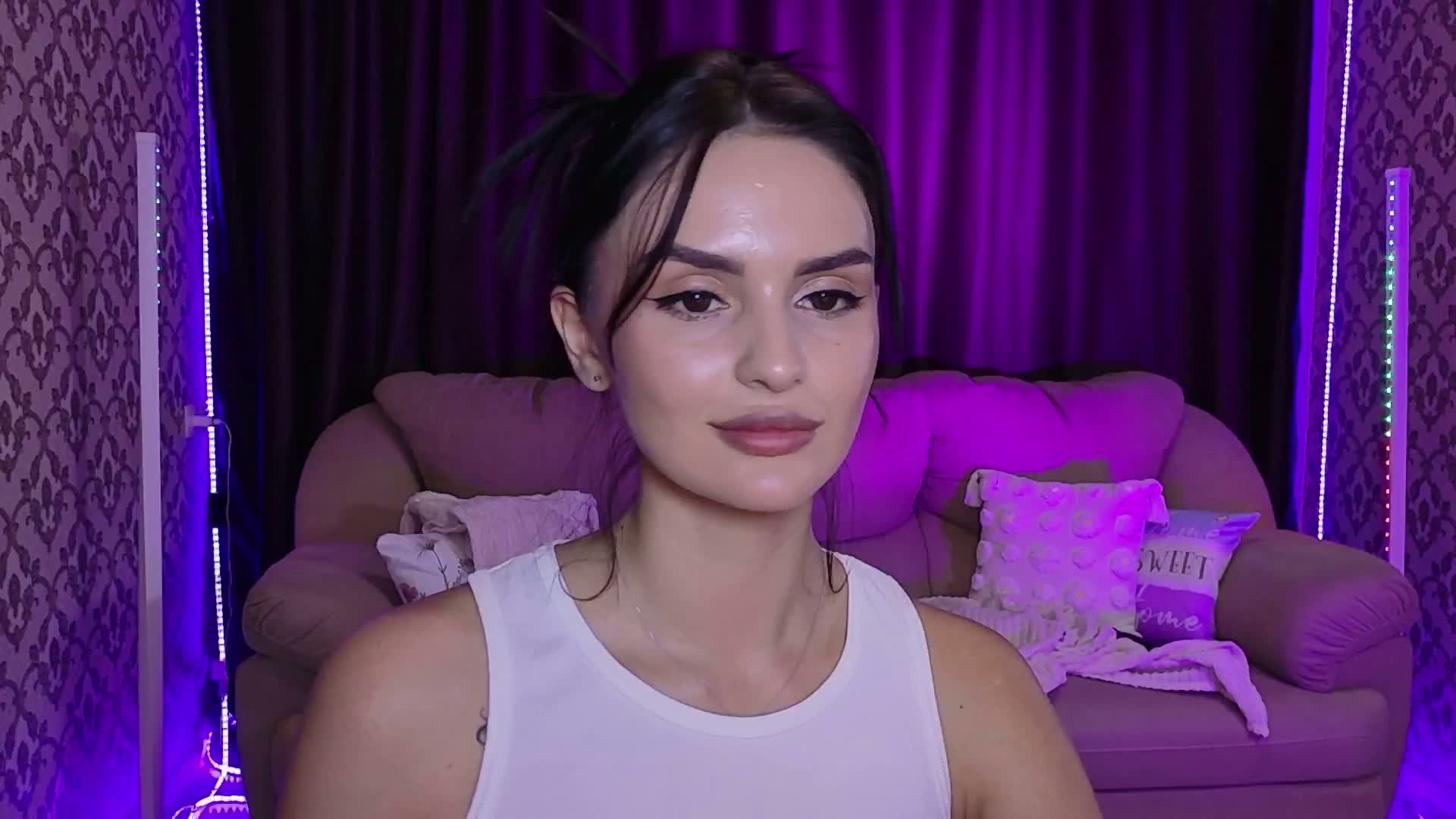 MilaSweety1 Adult Chat August 8, 2026