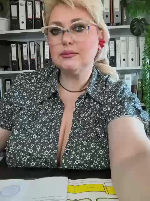 DANNA__ Adult Chat August 8, 2026