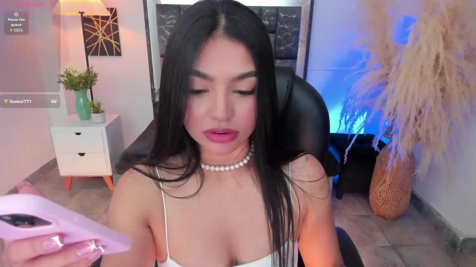 saraa_stormy Adult Chat August 8, 2026