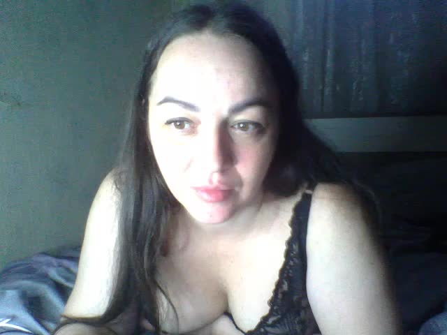 KissyHoney Adult Chat August 8, 2026