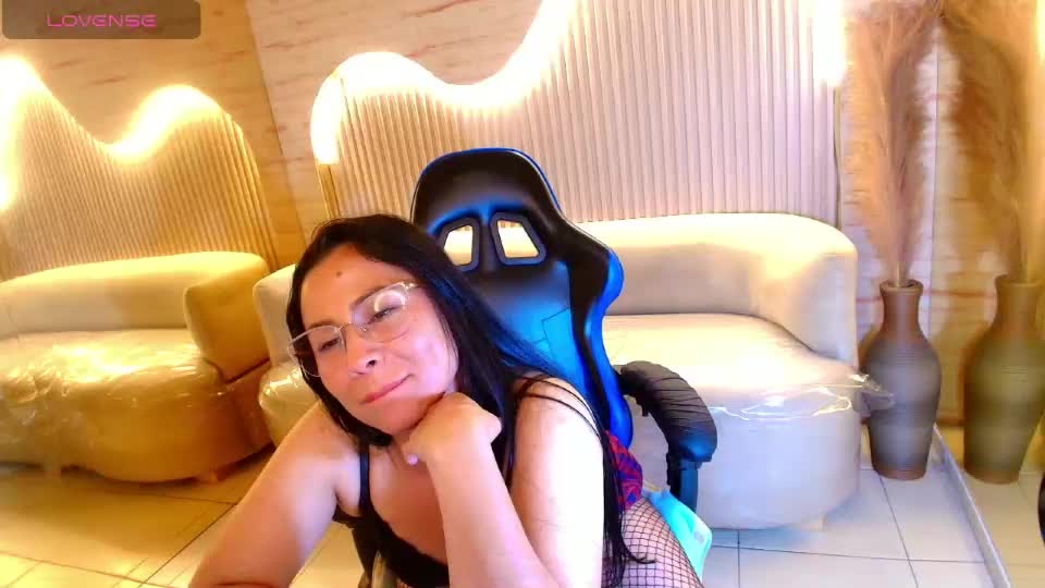 valentina__r_ Adult Chat August 8, 2026