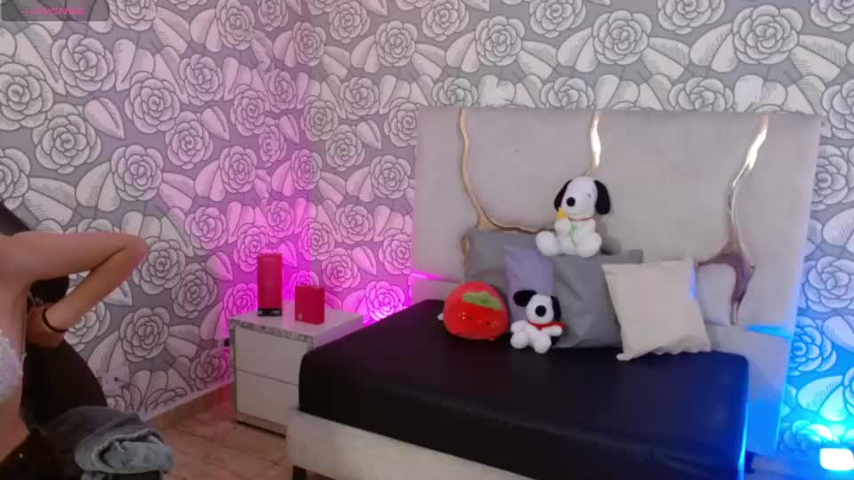 andrea_tay1 Adult Chat August 8, 2026