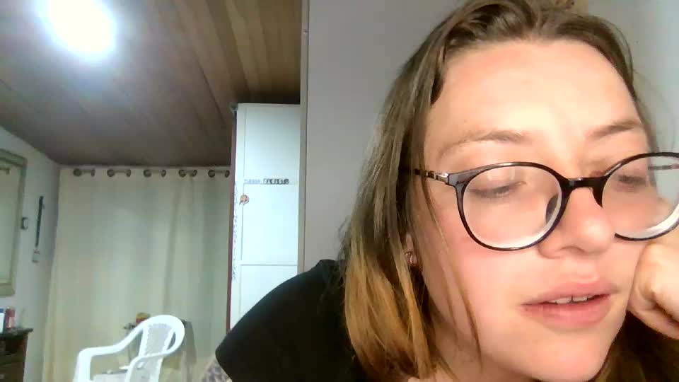 ezlngirl Adult Chat August 8, 2026