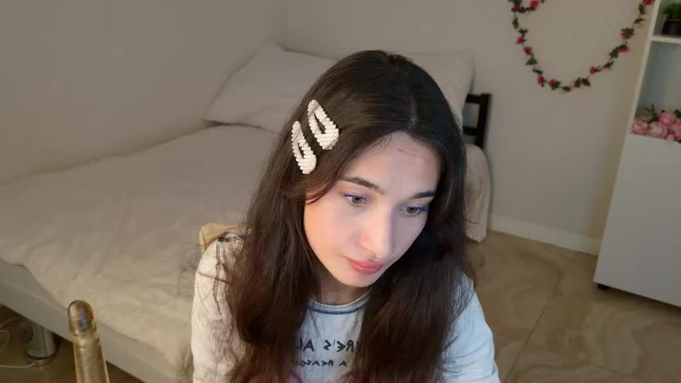 eleonoraa_sun Adult Chat August 8, 2026