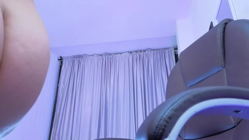 violeta_tepes Adult Chat August 8, 2026