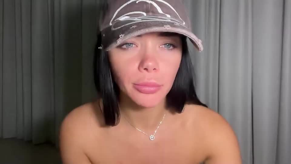 paigemckinnon Adult Chat August 8, 2026