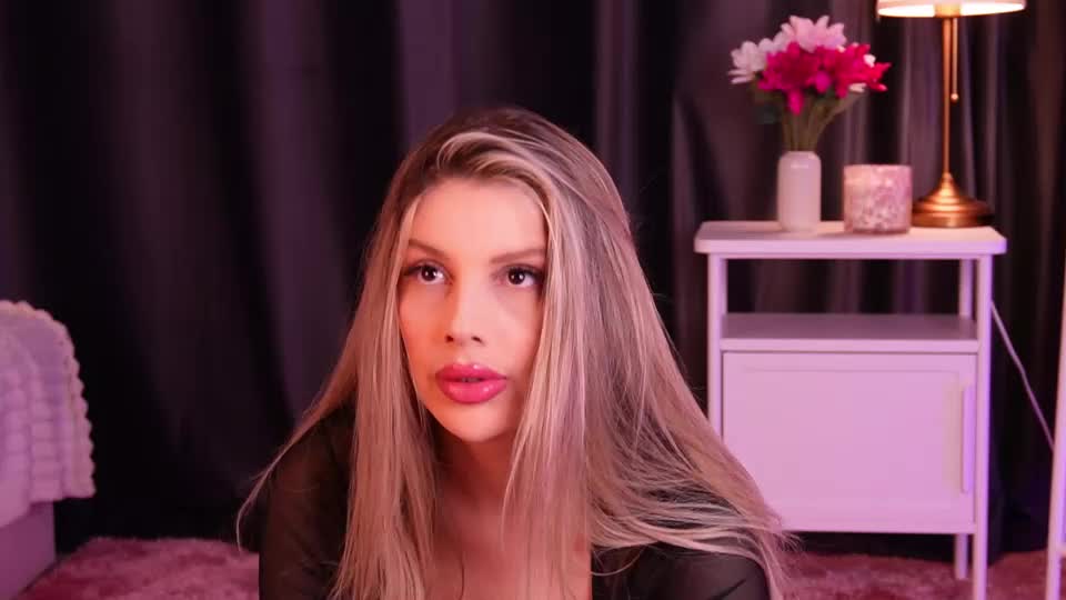 missclairee Adult Chat August 8, 2026