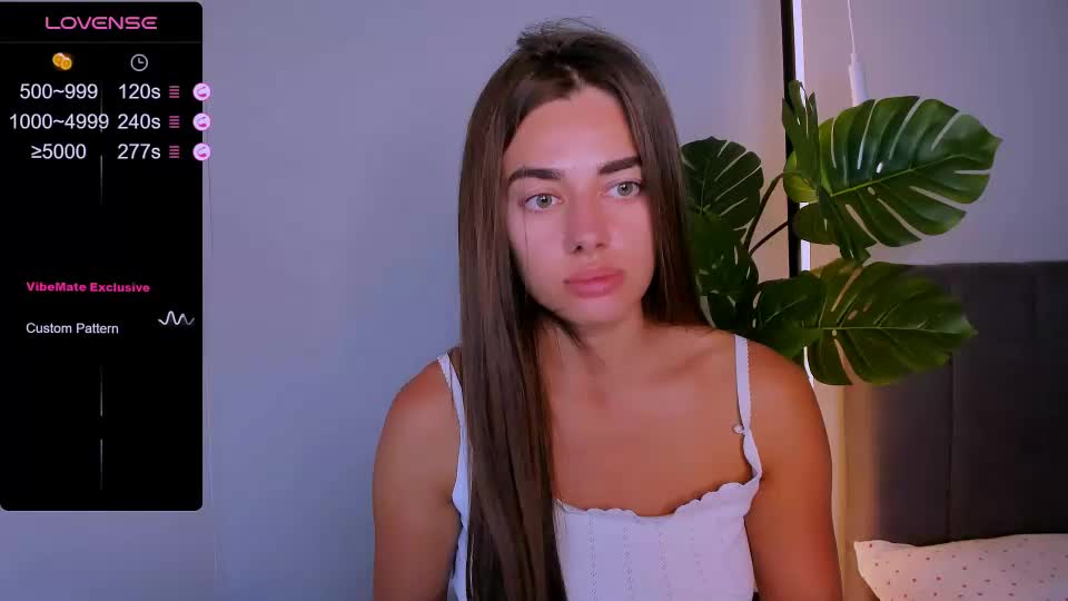 ashley__jess Adult Chat August 8, 2026