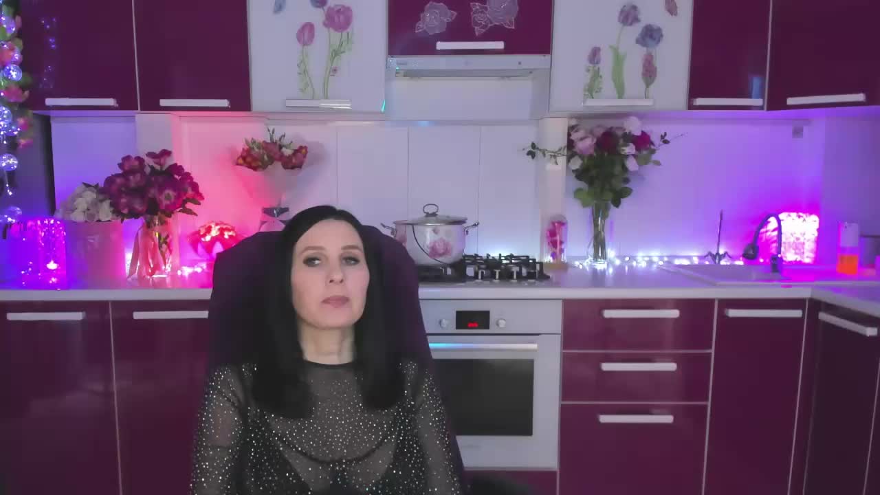 Olivija2020 Adult Chat August 8, 2026