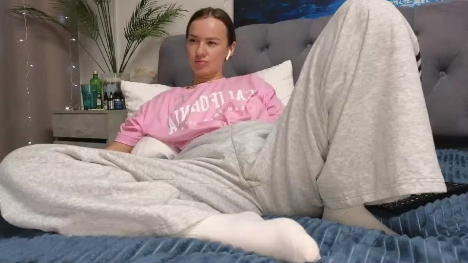 ange1ok Adult Chat August 8, 2026