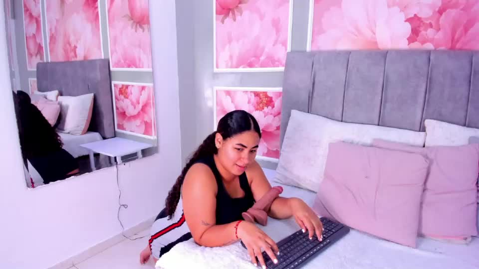 amber_milers Adult Chat August 8, 2026