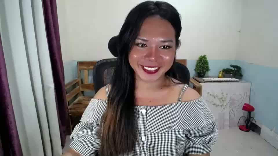 bella_ngo Adult Chat August 8, 2026