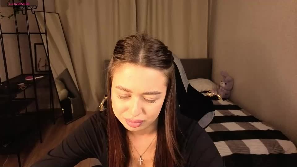 nicolerossss Adult Chat August 8, 2026