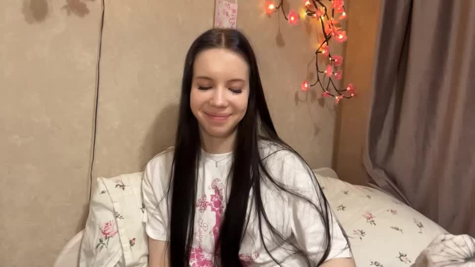 estellezdebski Adult Chat August 8, 2026