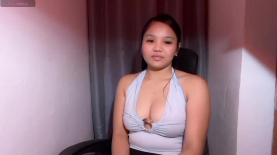 yournaughty_leigh Adult Chat August 8, 2026
