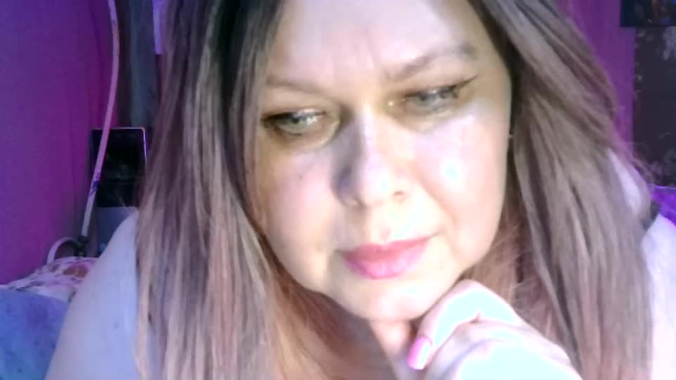charleekendall Adult Chat August 8, 2026