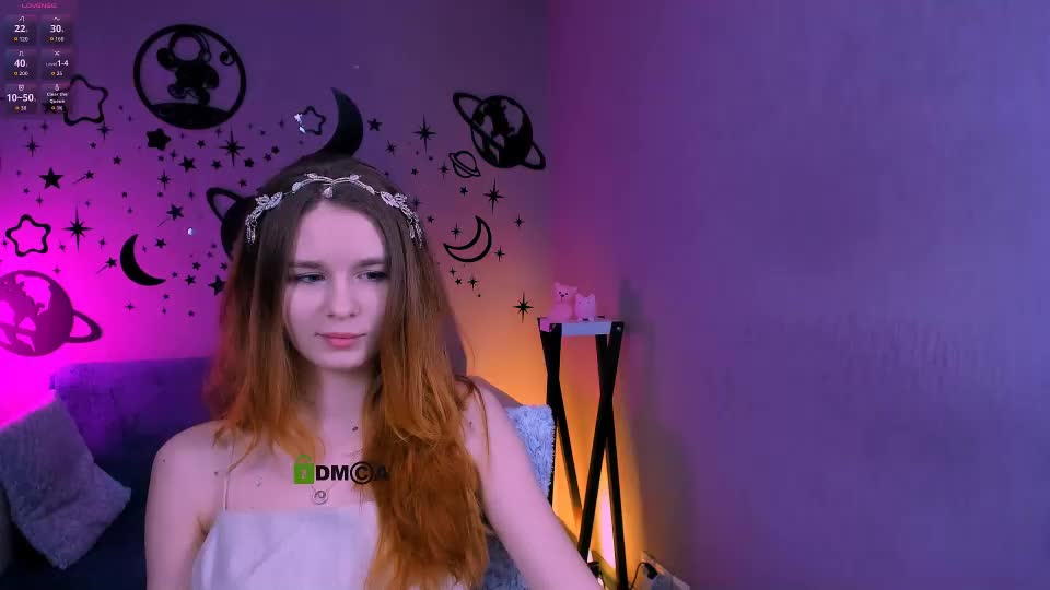 angie_foxy Adult Chat August 8, 2026