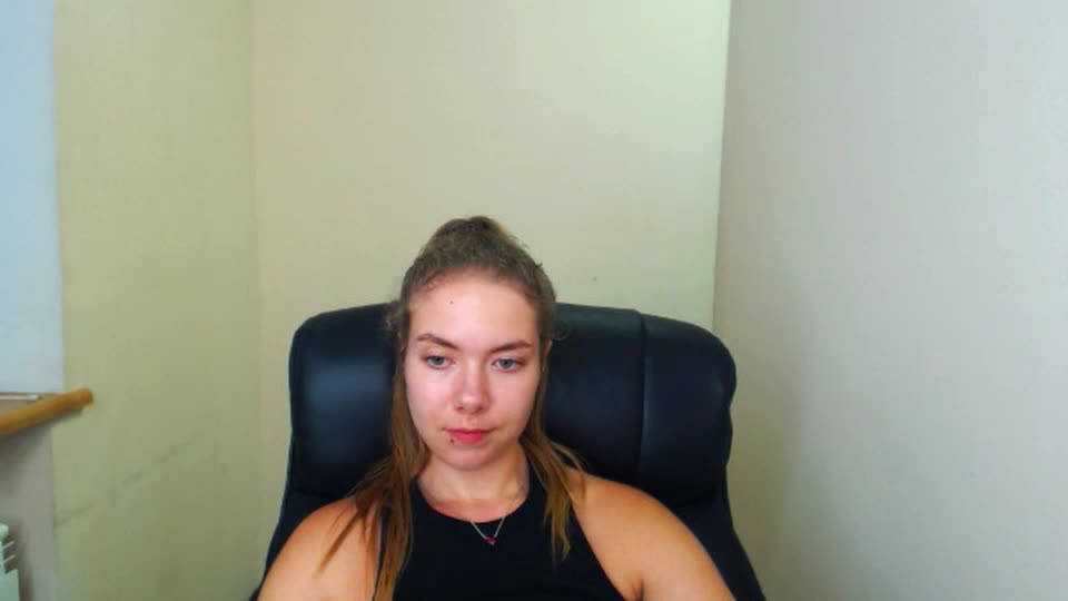zoey_deuttch Adult Chat August 9, 2026