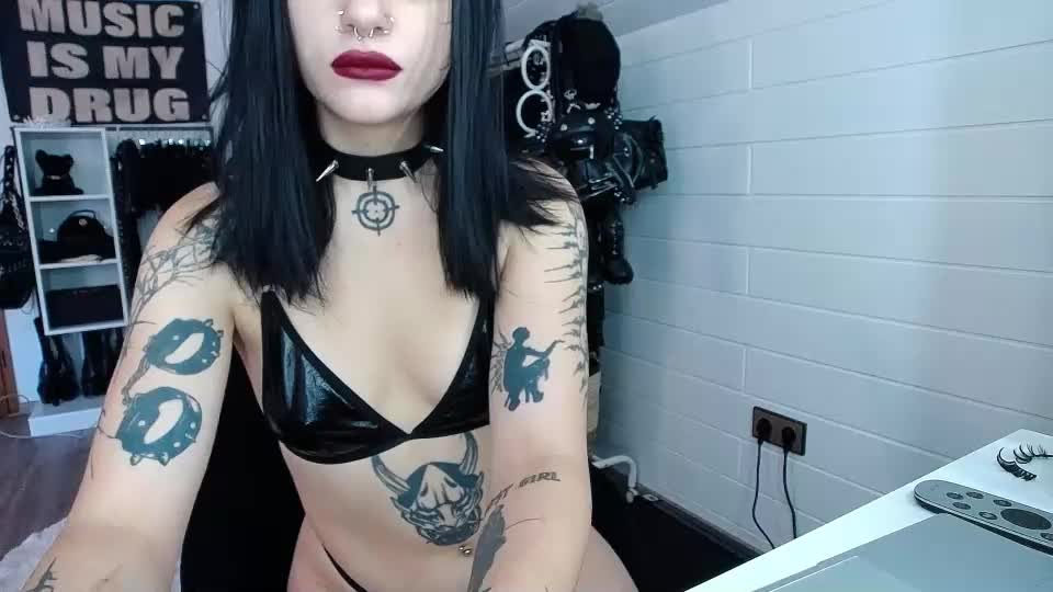 melissanextdoor Adult Chat August 8, 2026