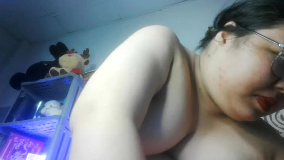 tini_bei Adult Chat August 8, 2026