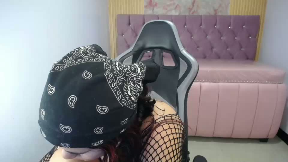 scarlett_jhonson_ch Adult Chat August 8, 2026