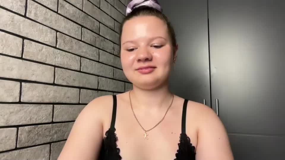 girl_cute07 Adult Chat August 9, 2026