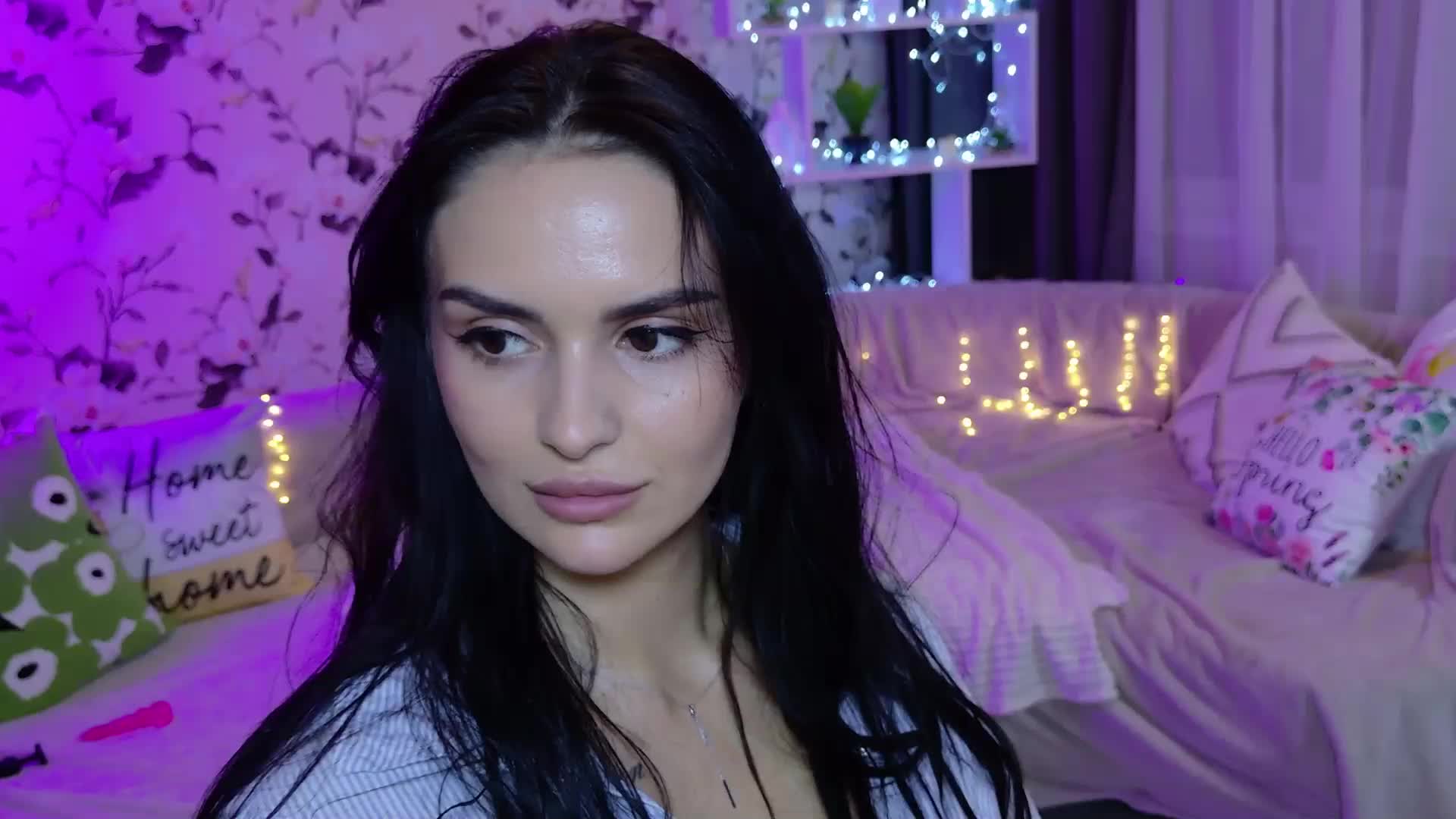 MilaSweety1 Adult Chat August 9, 2026