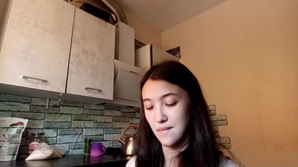 elouisevallian Adult Chat August 9, 2026