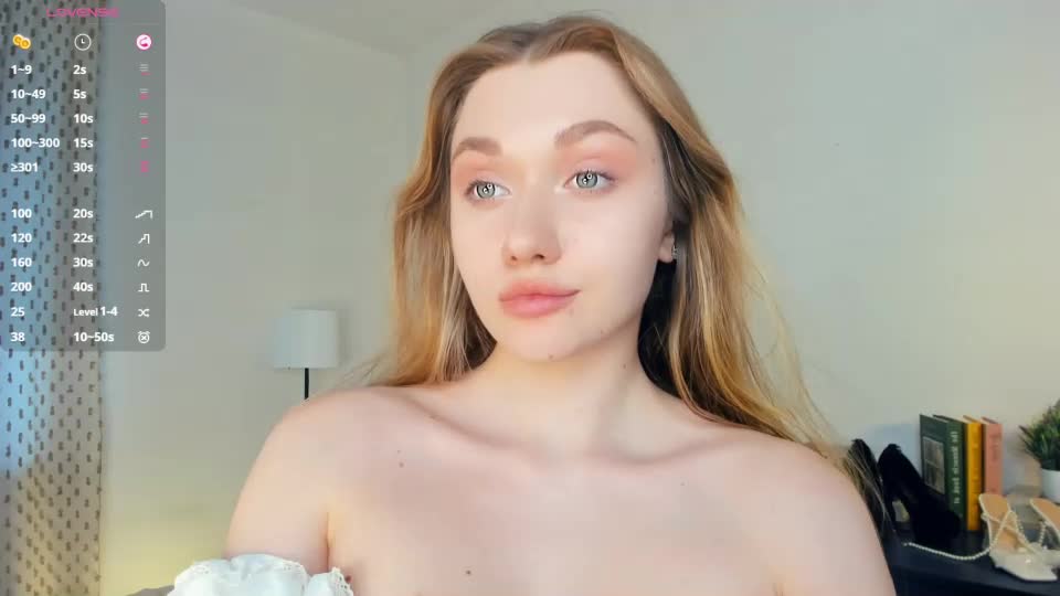 laviniahoutz Adult Chat August 9, 2026